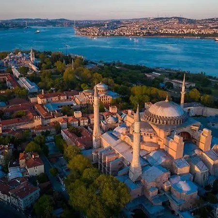 شقة Live In Fatih, Live *